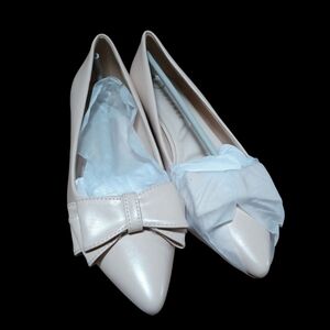 Journee Pohelia Nude Bow Flats